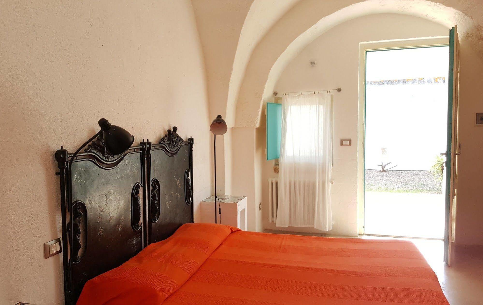 Masseria Palombara Grande Ostuni Eksteriør billede